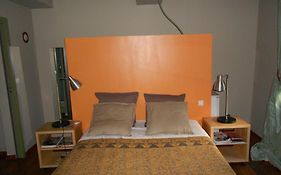 Le Crocodile Rouge Bed And Breakfast